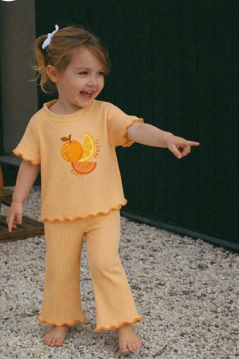 Girls Ribbed Lounge Co-ord Set with sequins detailingβ Cute, Comfy & Playful